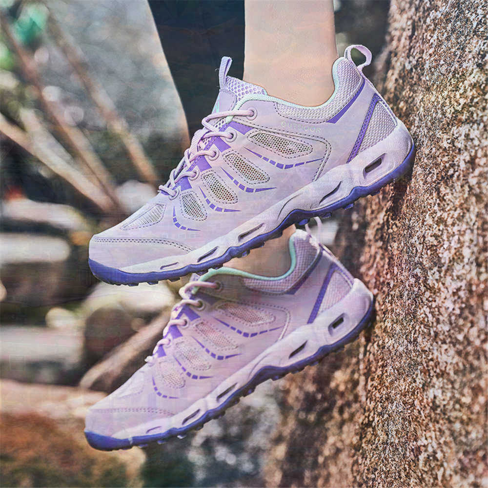 Sumer Round Tip Silver Sneaker - Luxury Lifestyle Shorts recension och pris